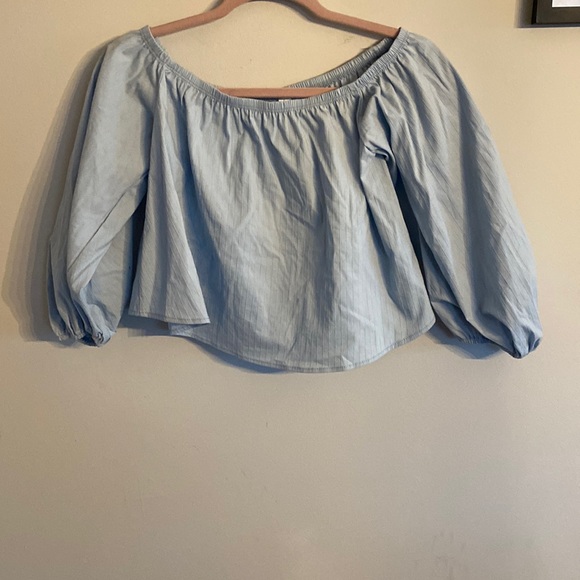 Blue Blush Tops - ⭐️2/$10 - crop top